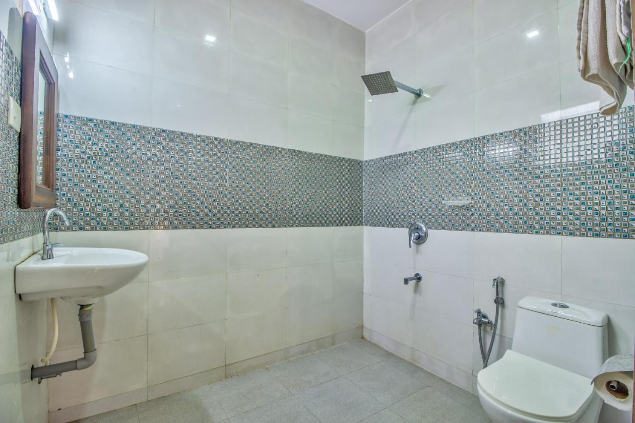 Beach Doorz Hotel Baga Luaran gambar