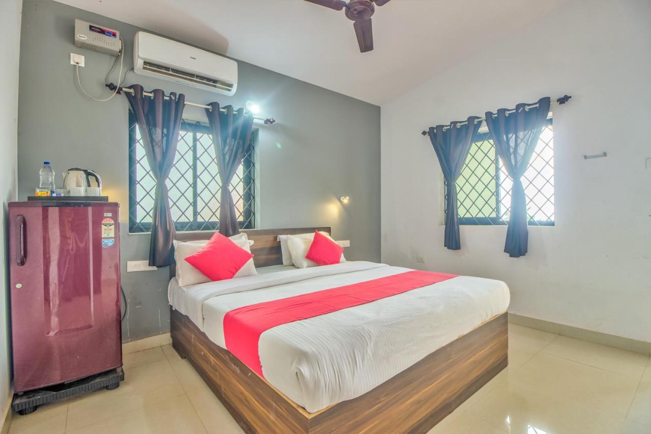 Beach Doorz Hotel Baga Luaran gambar