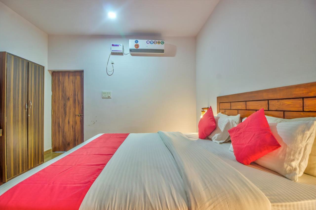 Beach Doorz Hotel Baga Luaran gambar
