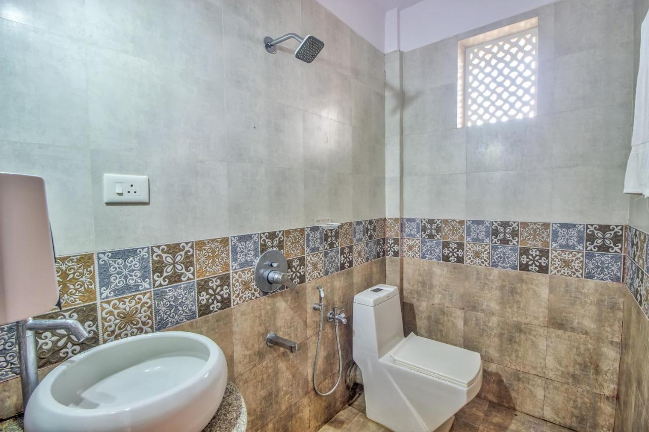 Beach Doorz Hotel Baga Luaran gambar